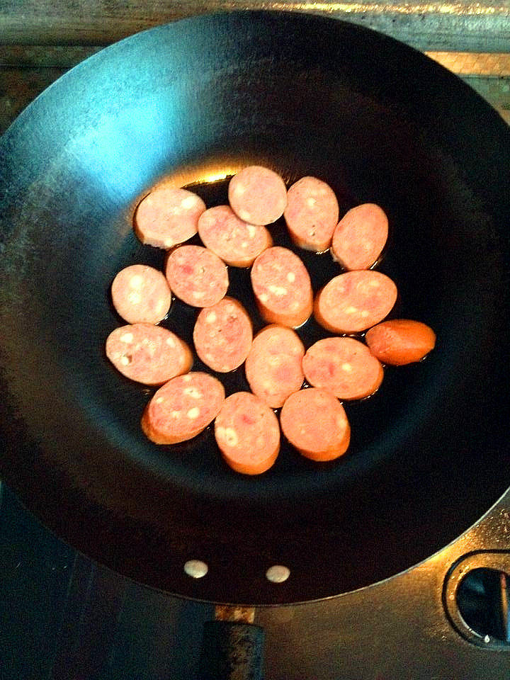 辣炒火腿青椒步骤3