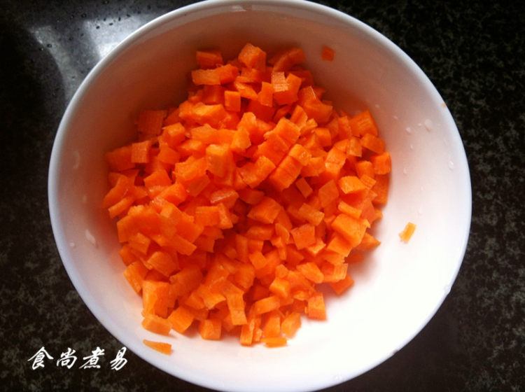 五彩缤纷炒杂丁步骤4