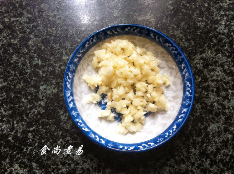 五彩缤纷炒杂丁步骤7