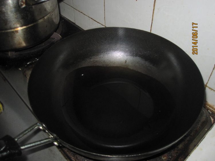 土豆丝炒香辣火腿步骤4