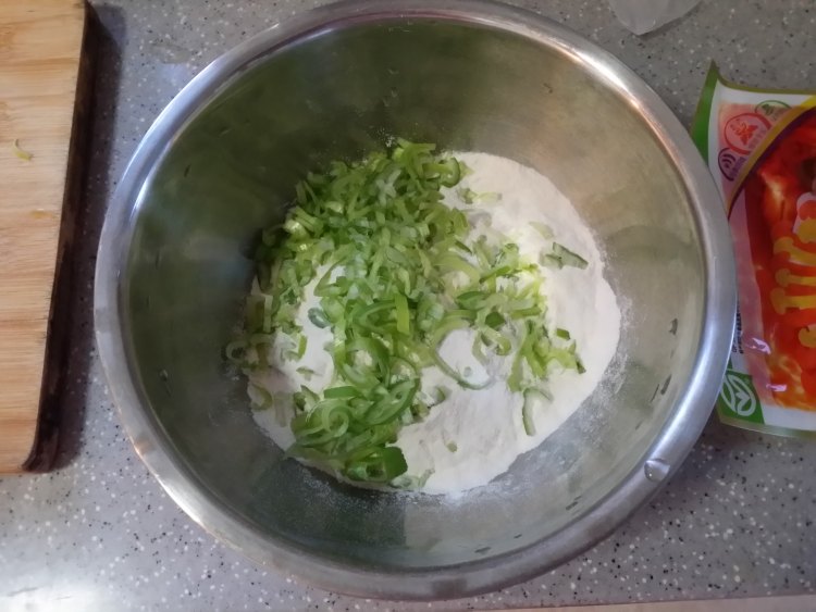 香煎土豆丝饼步骤6