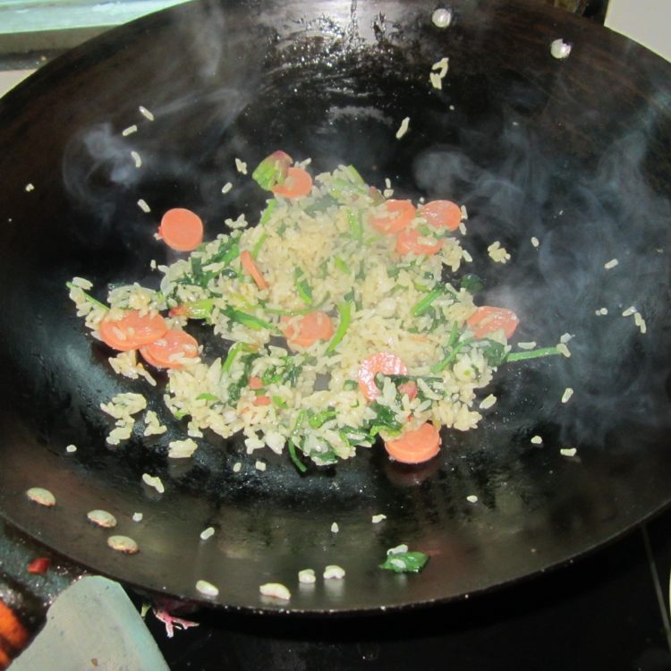 火腿菠菜炒饭步骤10
