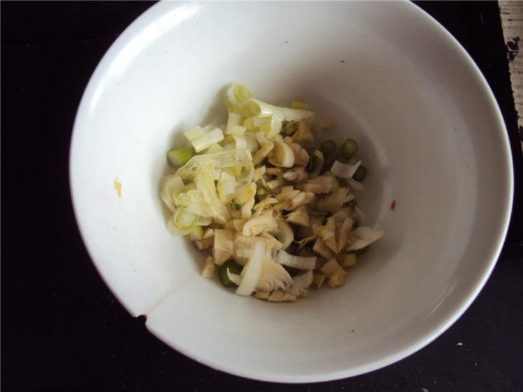 豆腐火腿炒包菜步骤5