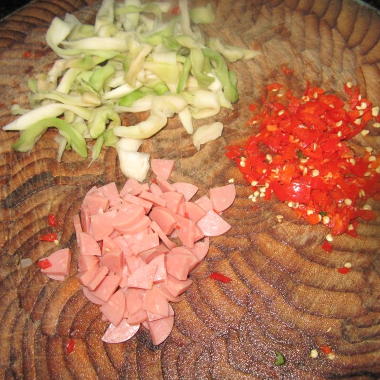 凉拌火腿榨菜丝步骤2
