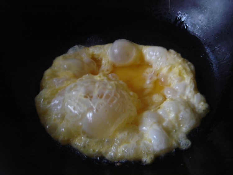 火腿炒饭步骤1