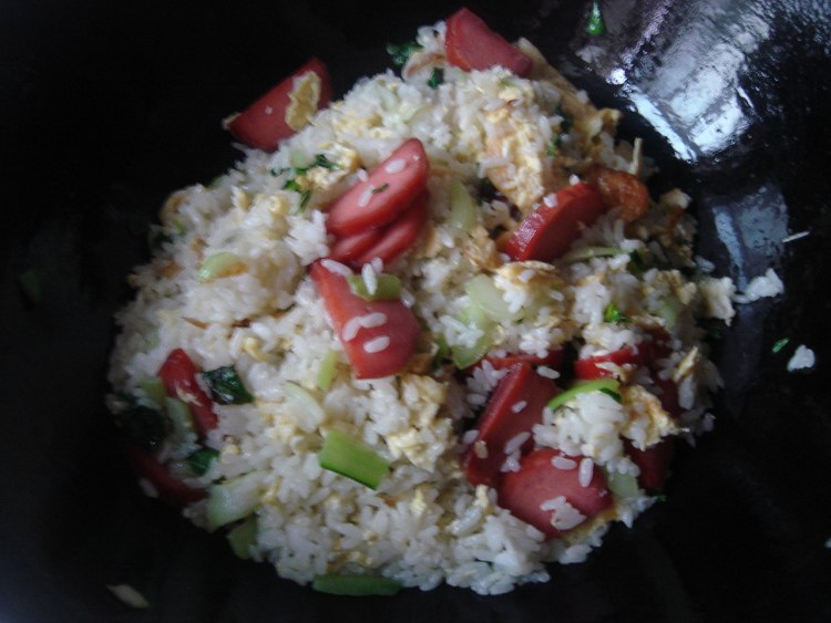 火腿炒饭步骤6