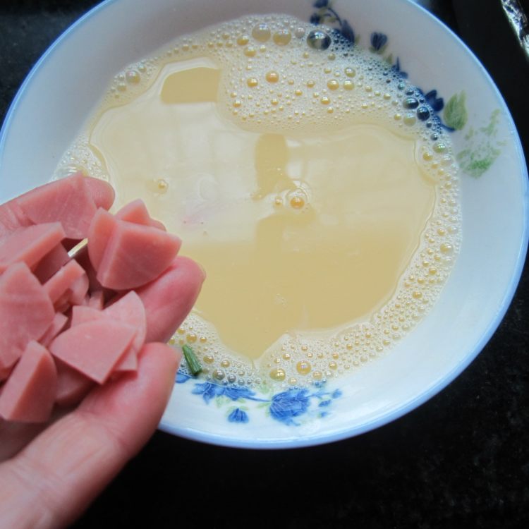 香油香葱火腿蛋羹步骤4