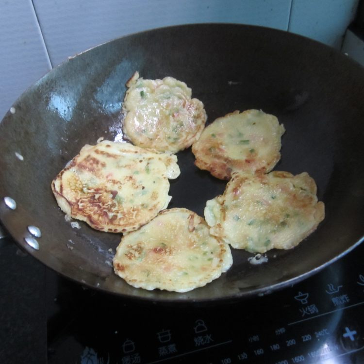 鸡蛋火腿煎饼步骤11