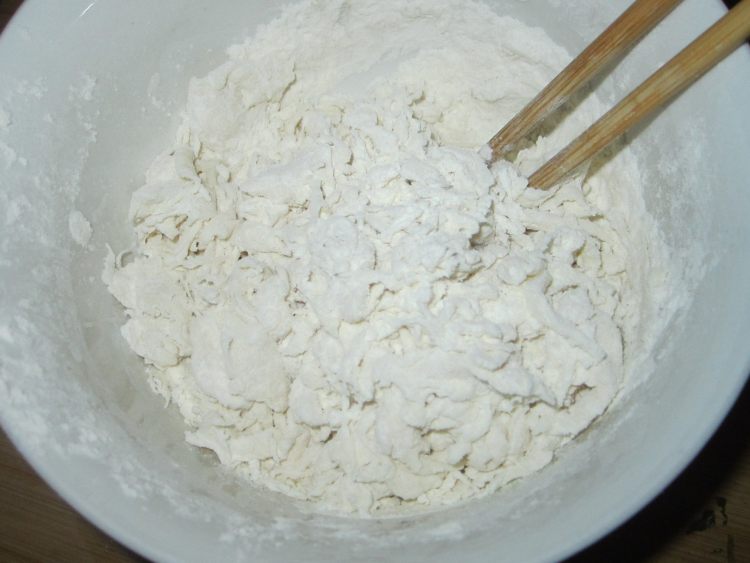 卷心菜火腿疙瘩汤步骤4