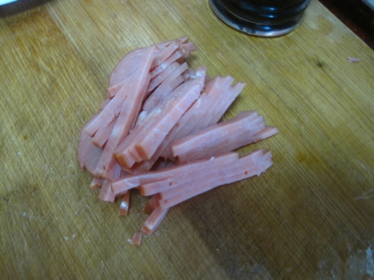银芽火腿丝步骤2