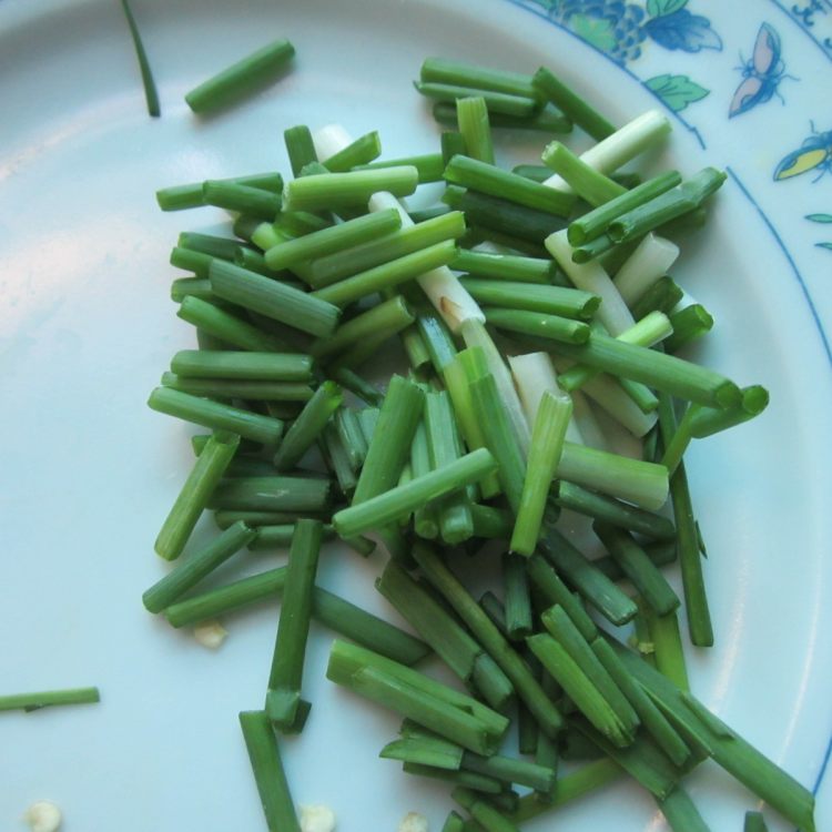 板粟炒火腿步骤2