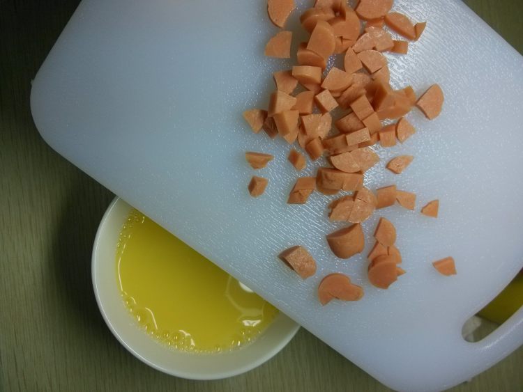 快手火腿蒸蛋步骤3