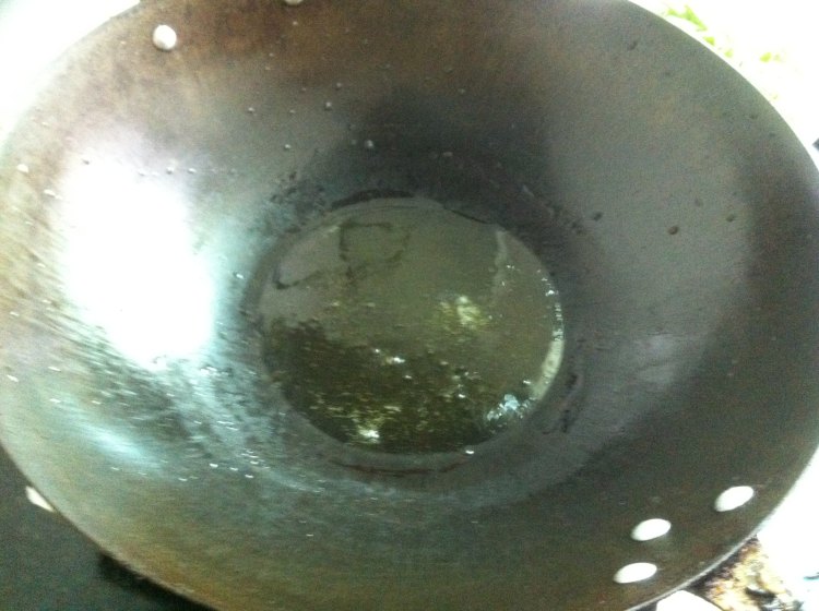 葱香紫菜火腿汤步骤2