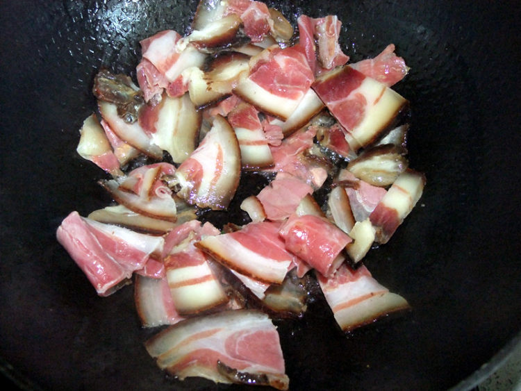 农家炒火腿步骤1