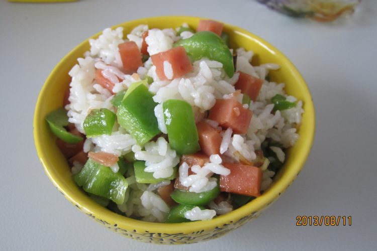 青椒火腿炒饭步骤8
