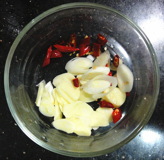 什锦炸酱面步骤3