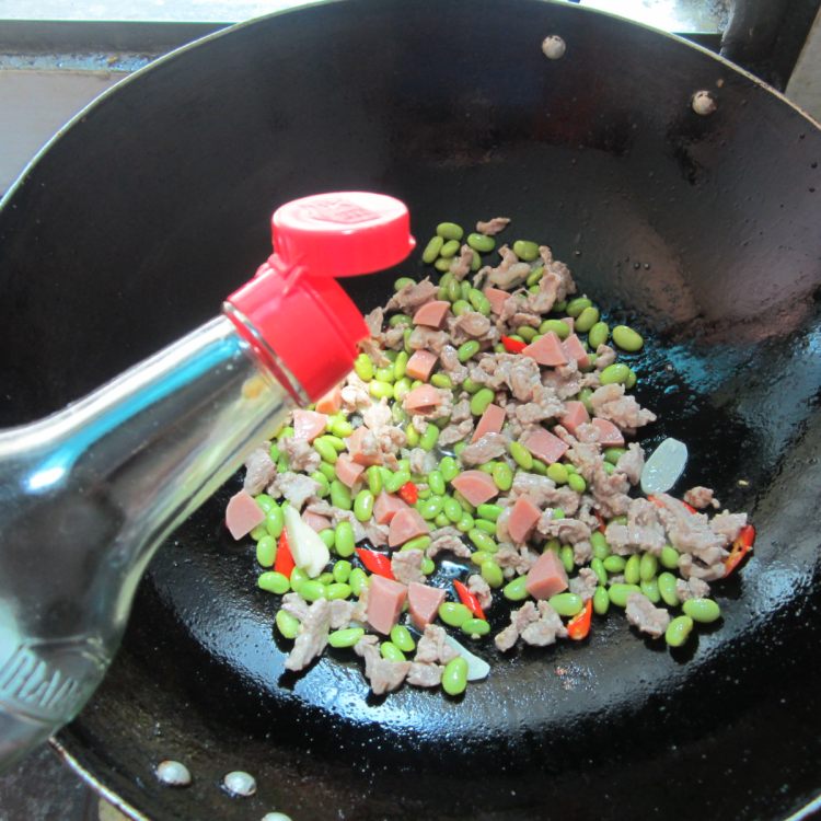 黄豆火腿炒瘦肉步骤8