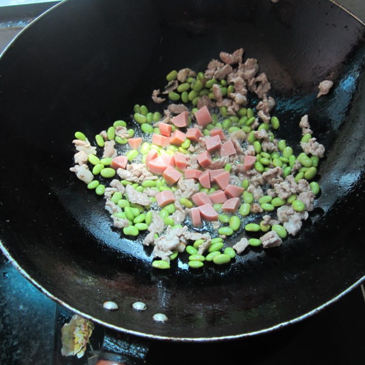 黄豆火腿炒瘦肉步骤7