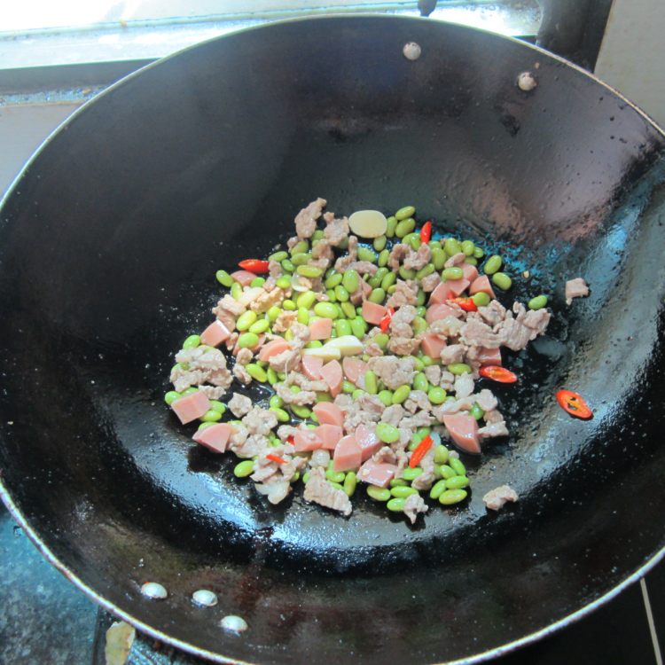 黄豆火腿炒瘦肉步骤10