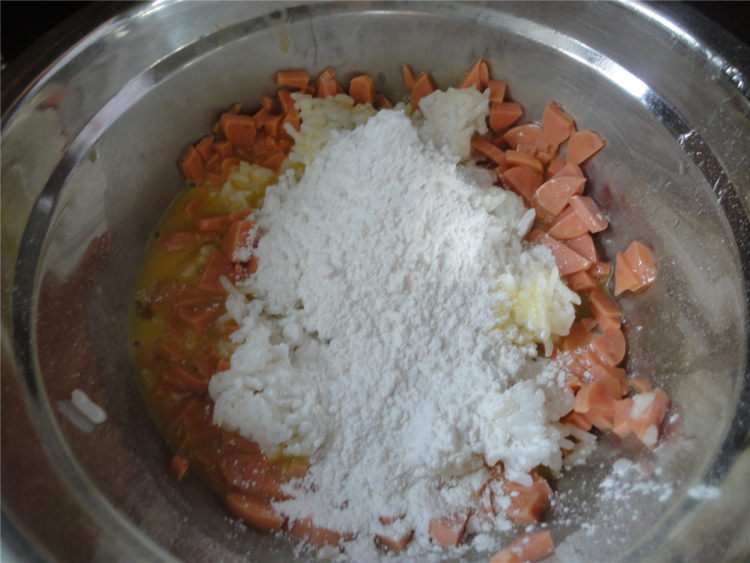 火腿鸡蛋冷饭饼步骤5