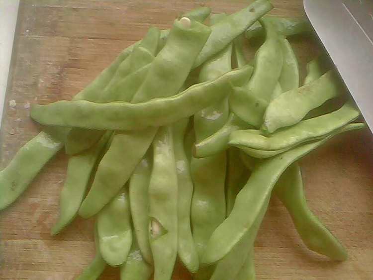 芸豆炒火腿步骤1