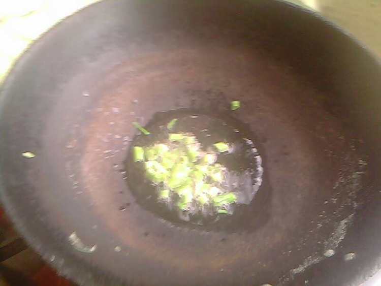 芸豆炒火腿步骤7