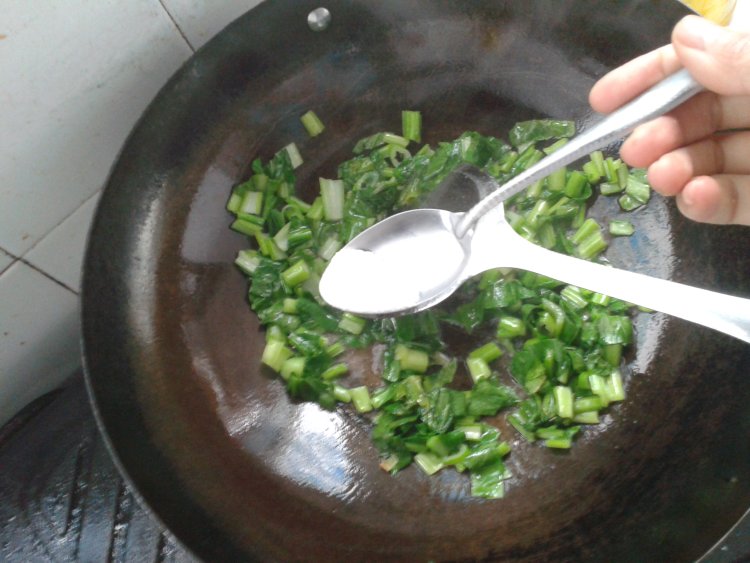 青菜火腿焖饭步骤10