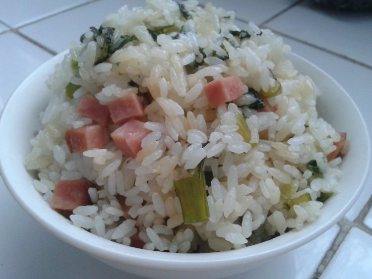 青菜火腿焖饭步骤16