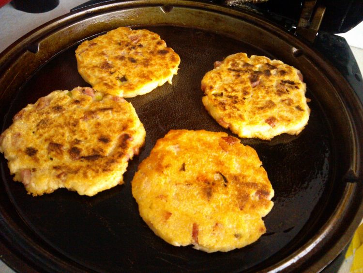 胡萝卜豆渣饼步骤8