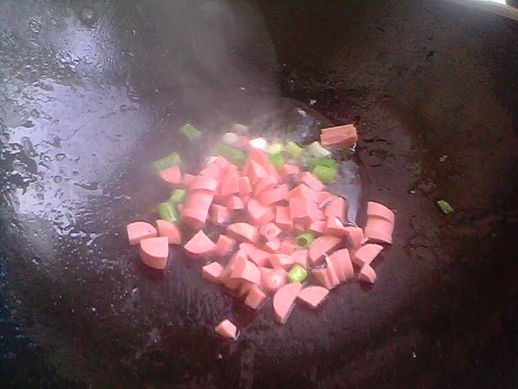 黄豆炒火腿步骤5