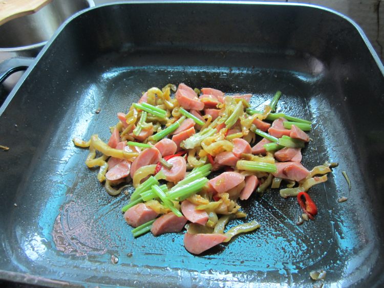 火腿榨菜丝步骤7