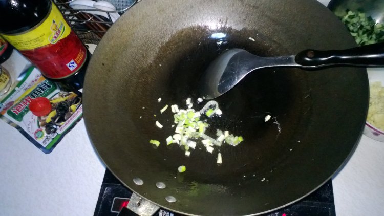 包菜版蛋炒饭步骤4