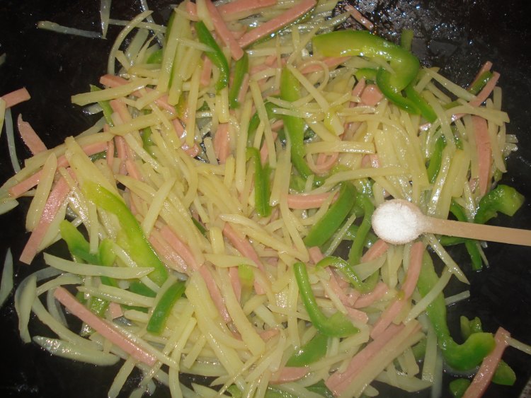 美味三丝步骤7