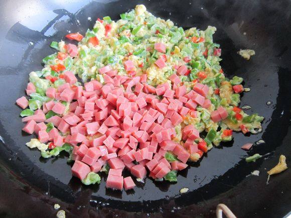 鸡蛋火腿夹饼步骤9