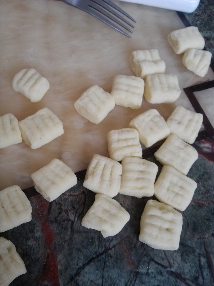 意式茄汁土豆面疙瘩步骤5