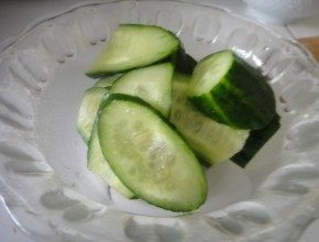 玉米青瓜炒火腿步骤2
