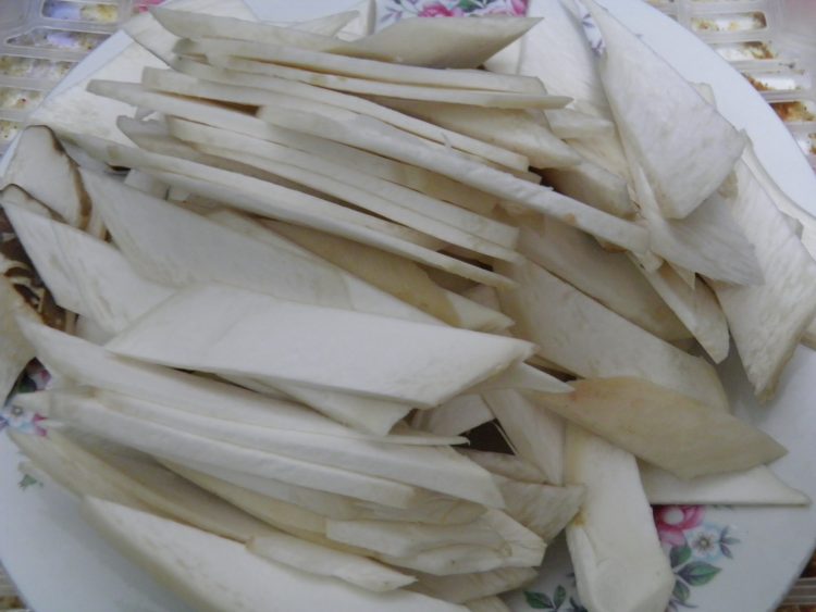 青椒火腿炒杏鲍菇步骤4