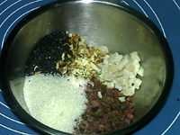 黑芝麻火腿月饼步骤2