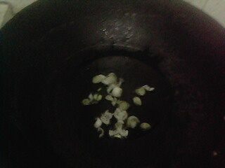 菠菜火腿炒粉条步骤4
