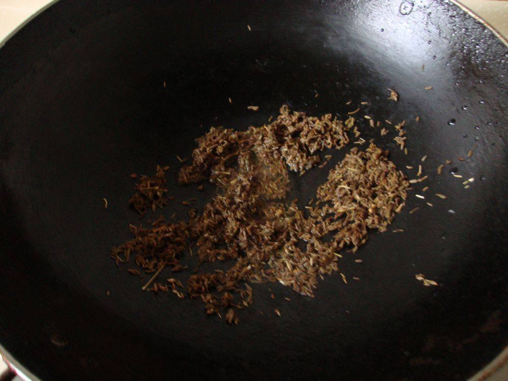 孜然肉片步骤1