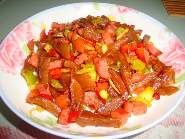 萝卜干炒火腿步骤7