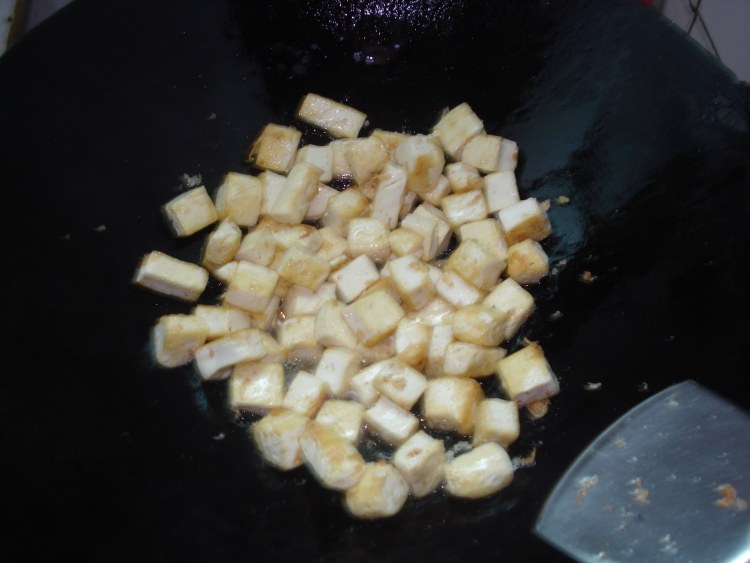 火腿烧豆腐步骤7