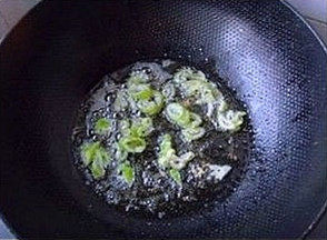 炒三丁步骤5