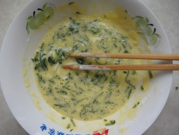 菜叶鸡蛋饼步骤7