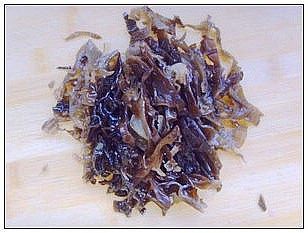 彩丝腐皮卷步骤6