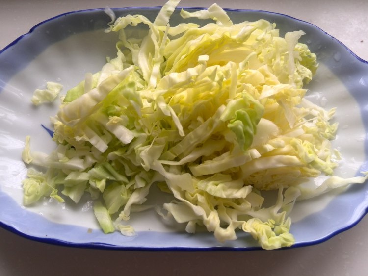 青菜火腿炒面步骤4