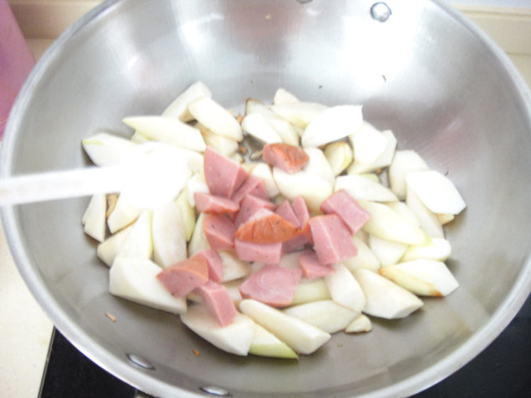 蚝油茭白火腿步骤7