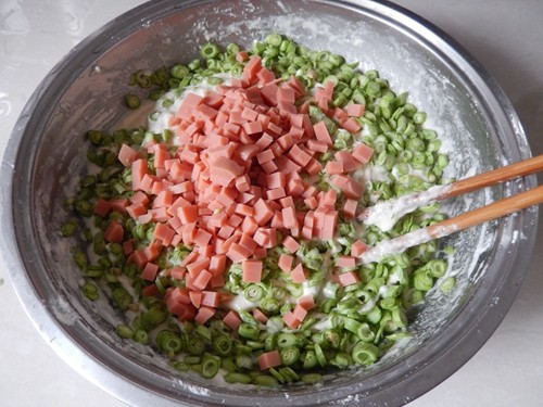 火腿豆角饼步骤7