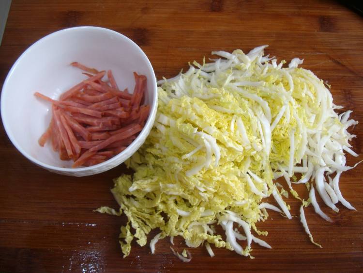 凉拌火腿粉丝娃娃菜步骤4