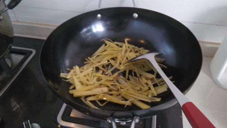 火腿西红柿酱土豆步骤5